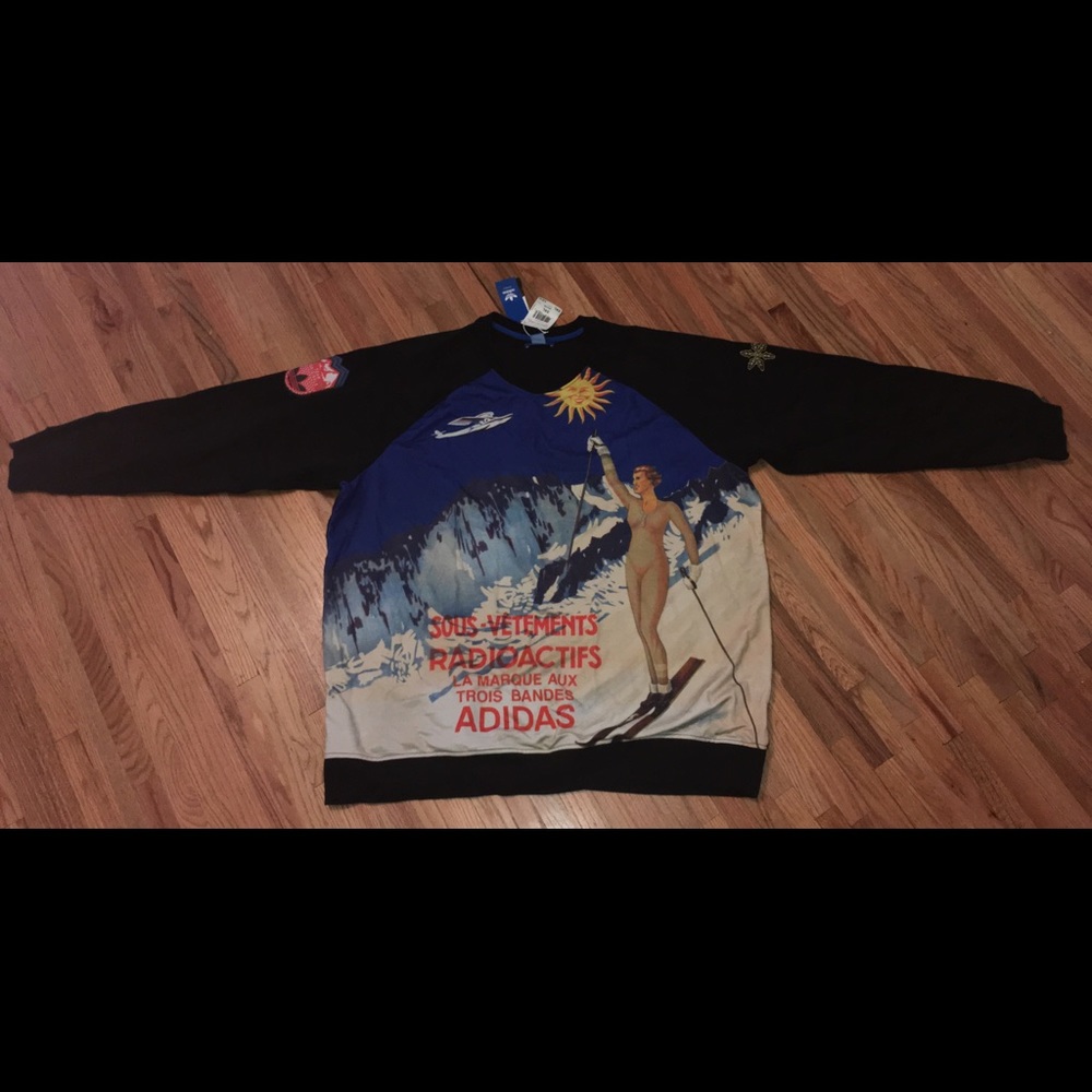 2 ADIDAS SWEATSHIRTS ORIGINALS EQT RADIO ART CREW